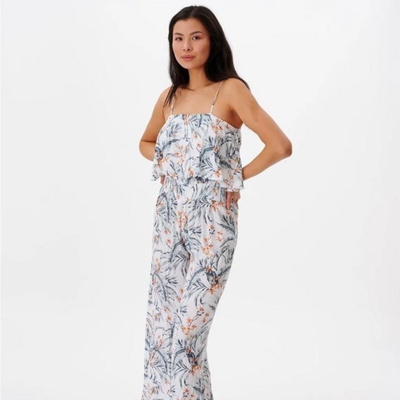 🔆RIP CURL🔆 DIAMOND BAY JUMPSUIT - Picture 3 of 13